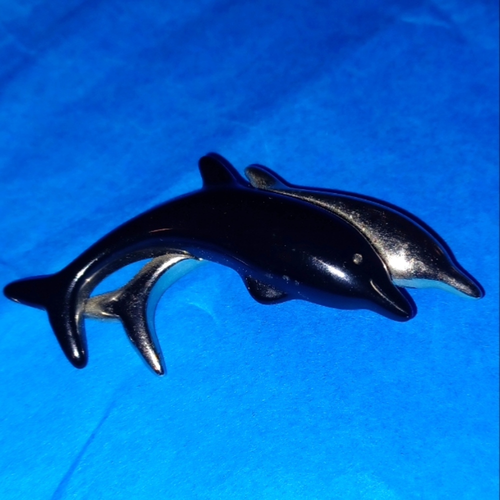 Liz Claiborne Vintage Dolphin lovers pin w 2 dolphins
